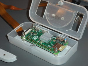 Photo du Raspberry Pi Zero dans son boitier